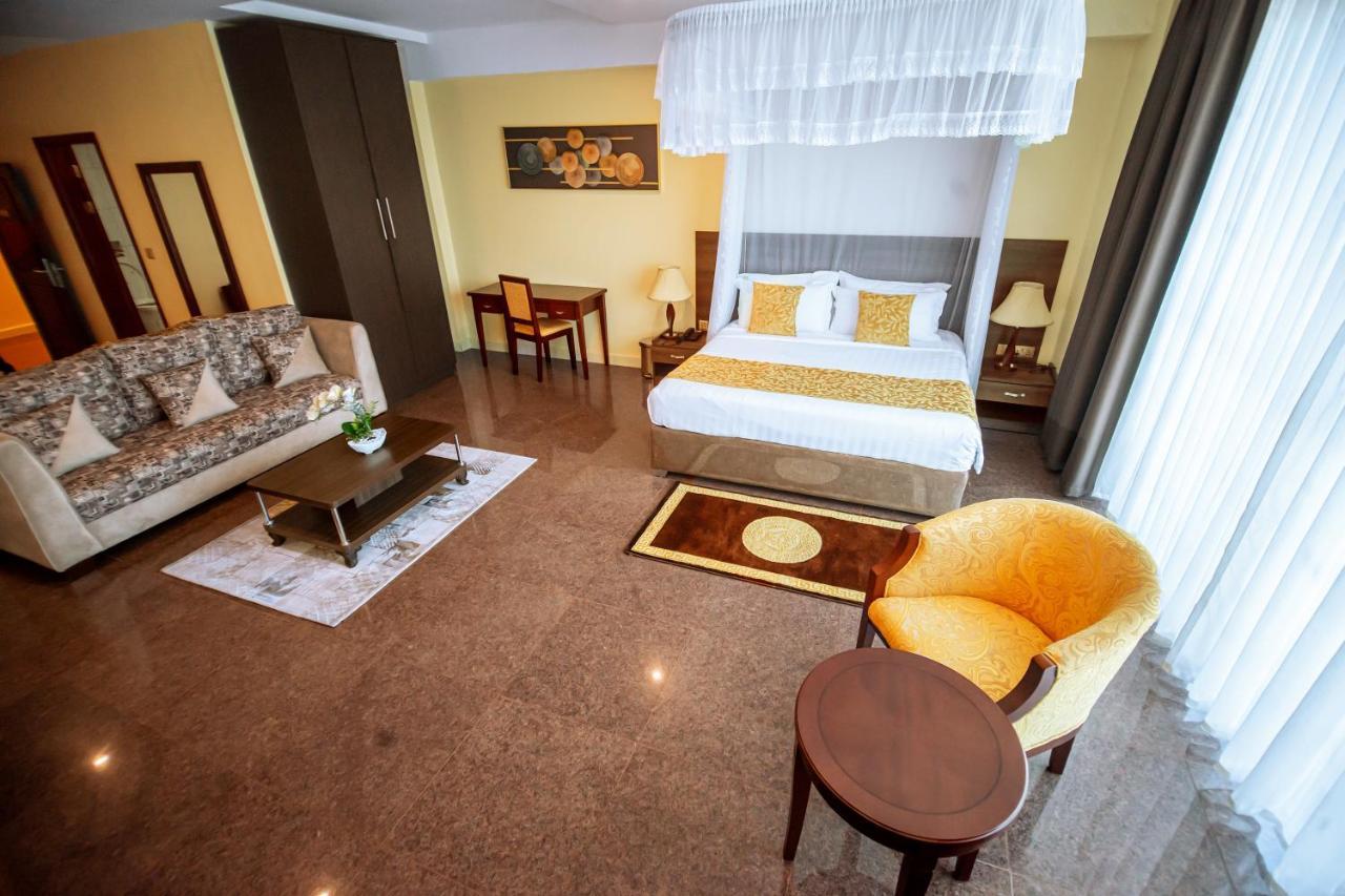 Hotel Koki 4*