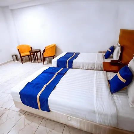 Koki Hotel Kampala Exterior photo