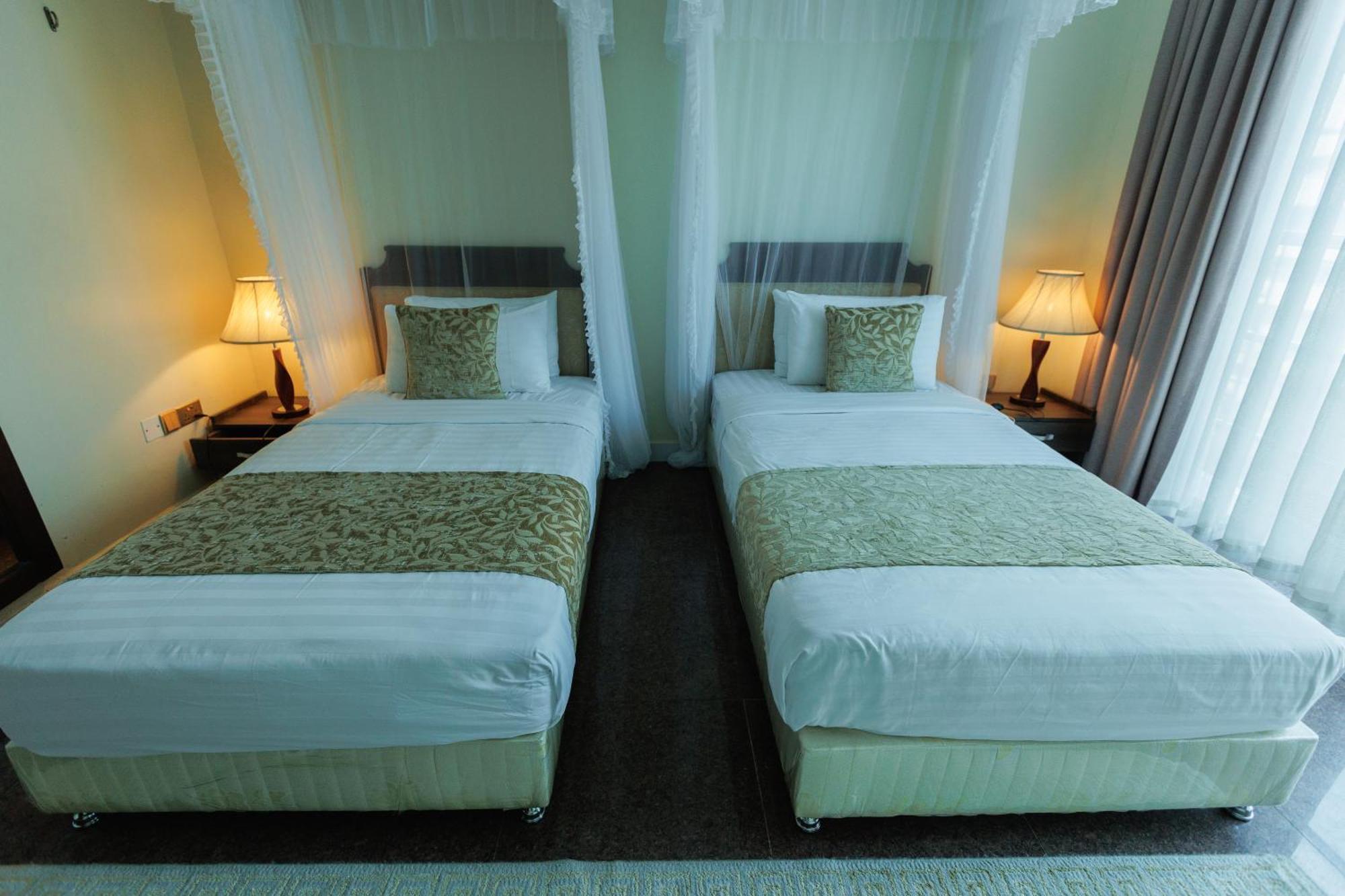 Koki Hotel 4*